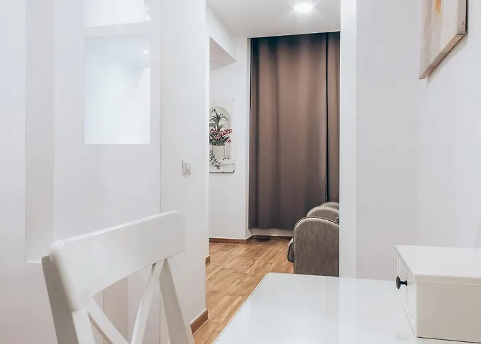 Restart Aldobrandini E Sciarra Apartment *