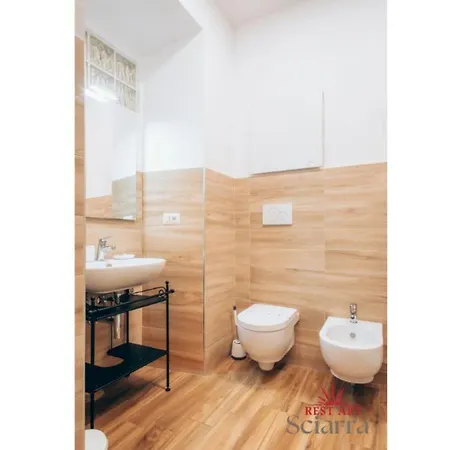 Restart Aldobrandini E Sciarra Appartement *