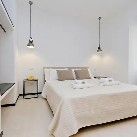 Restart Aldobrandini E Sciarra Apartament