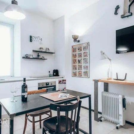 Restart Aldobrandini E Sciarra Apartamento